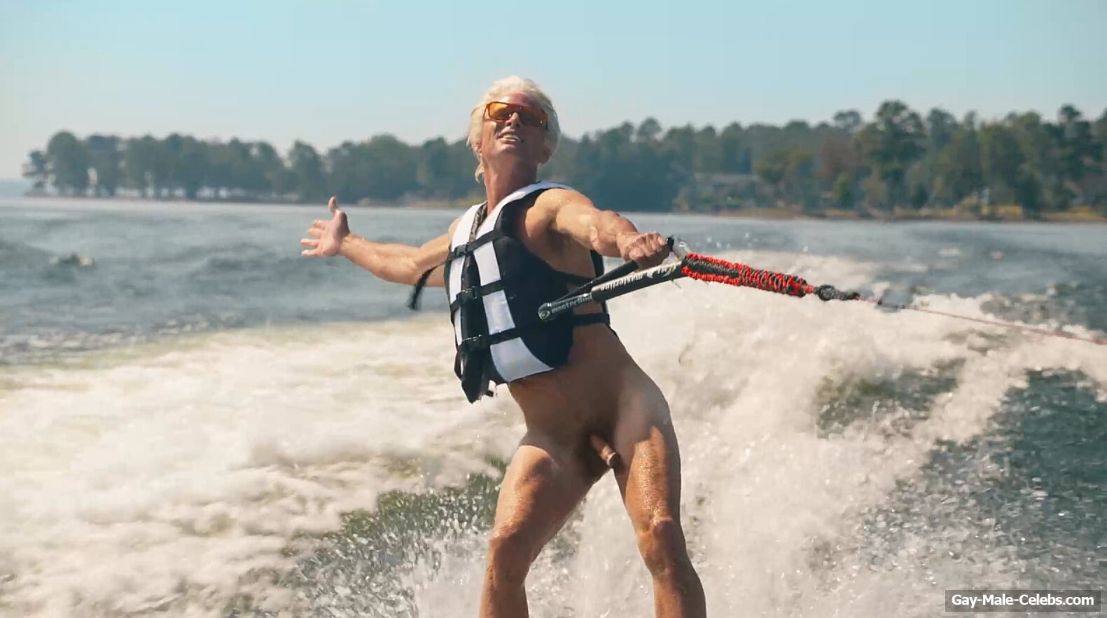 Walton Goggins penis