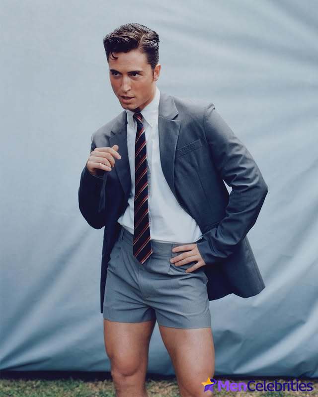 Benito Skinner bulge