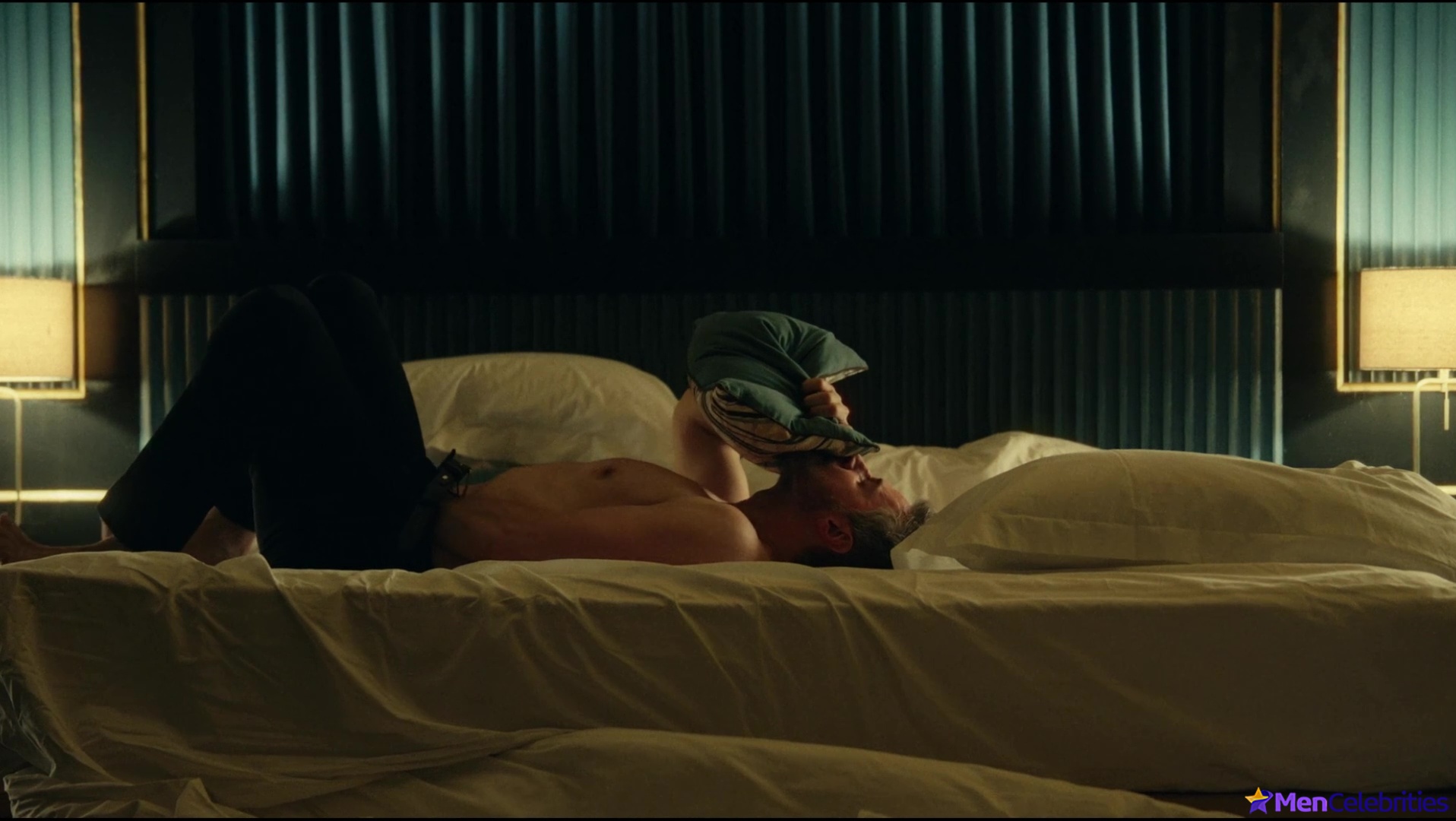 Richard Armitage jerk off