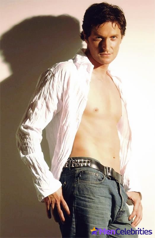 Richard Armitage nudes