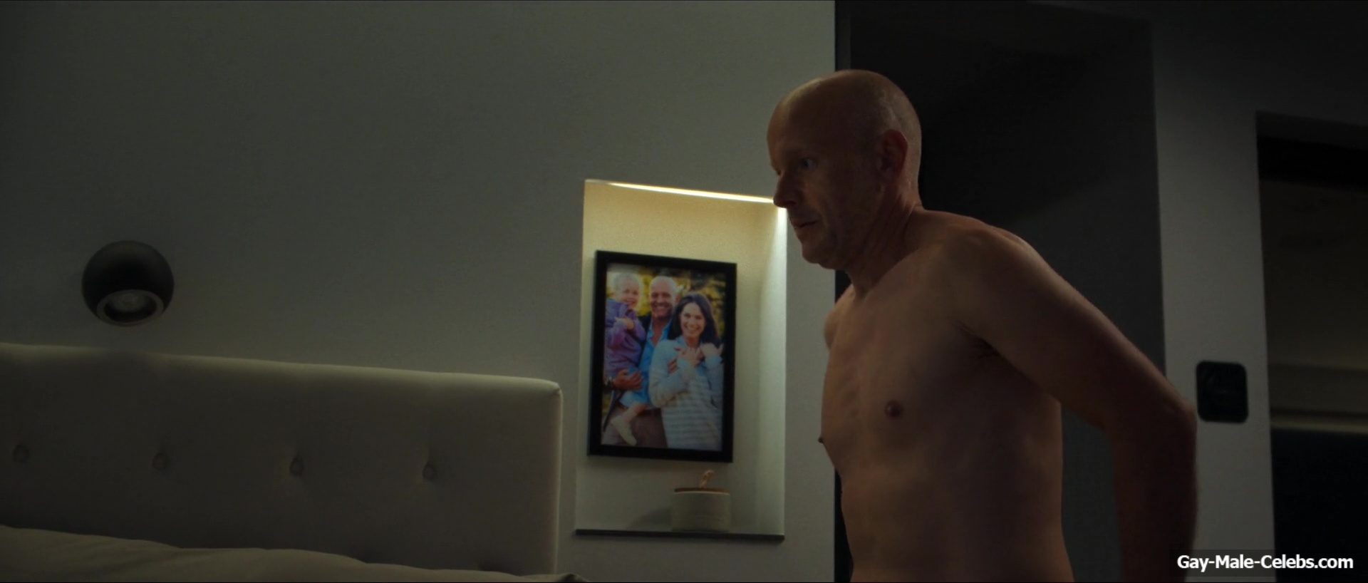 Fredrik Hallgren shirtless