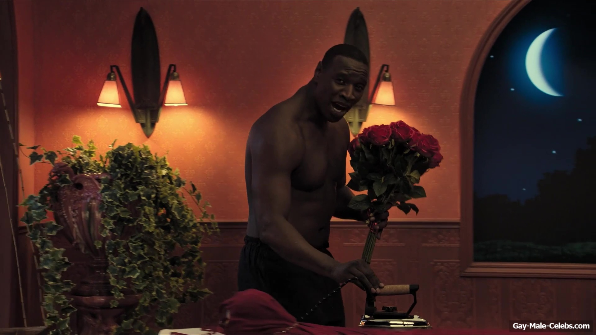 Omar Sy torso