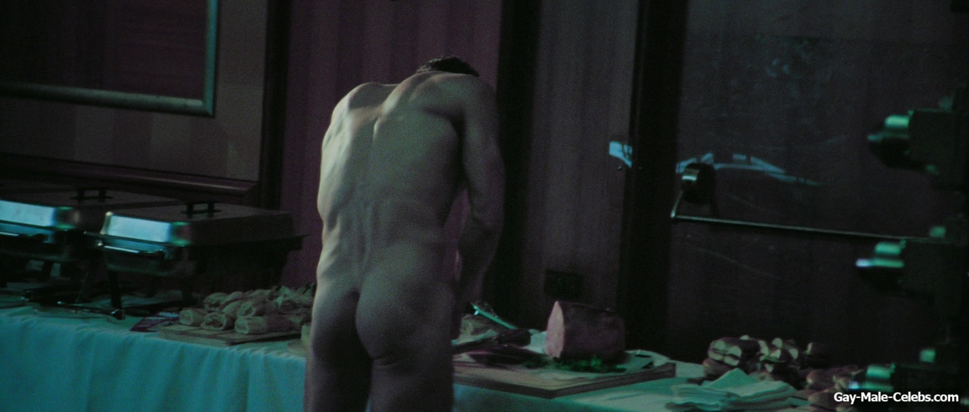 Orlando Bloom nude in The Cut