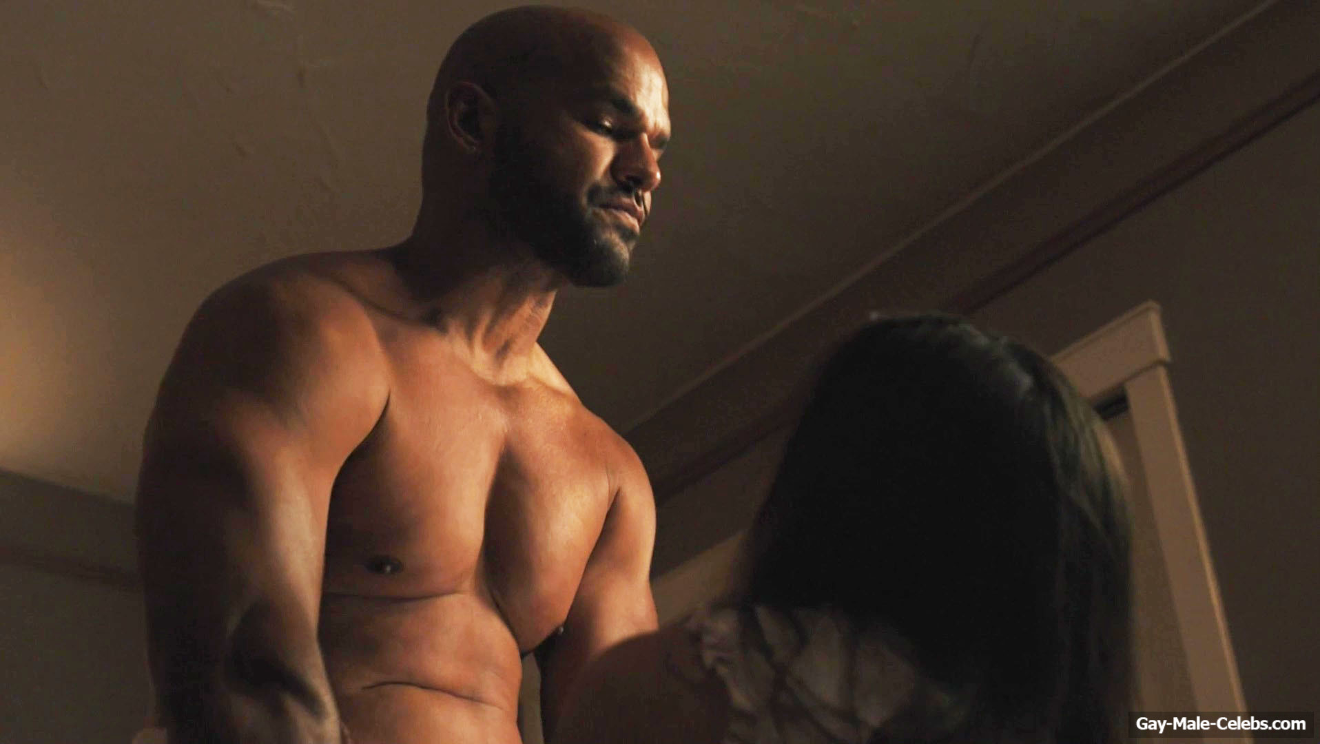 Amaury Nolasco nude in Hightown
