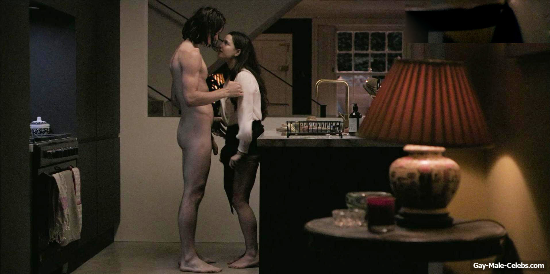 Jonathan Barnwell frontal nude