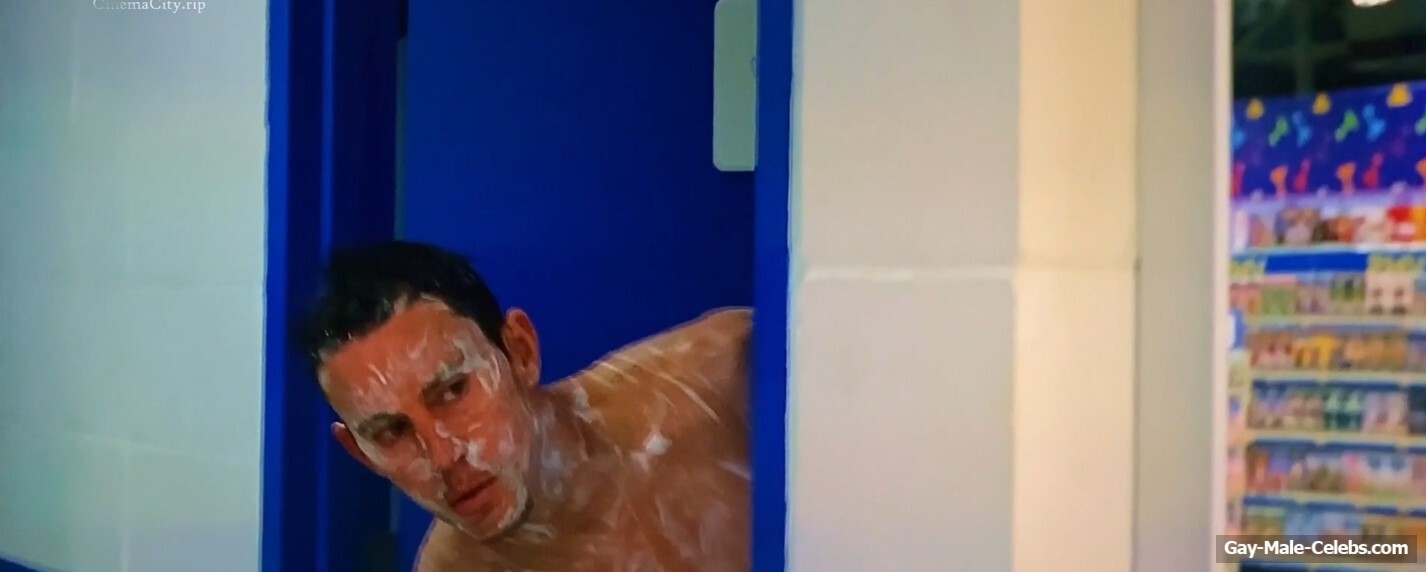 Channing Tatum nude in Roofman