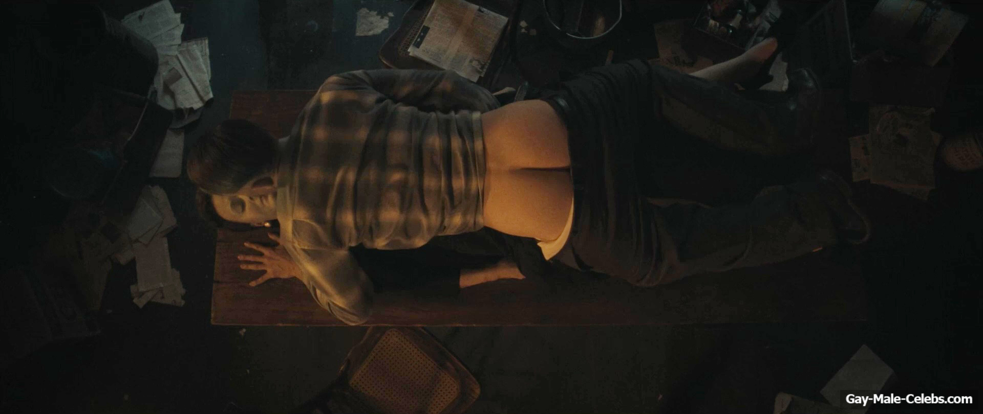 Charlie Hunnam sex in Monster The Ed Gein Story