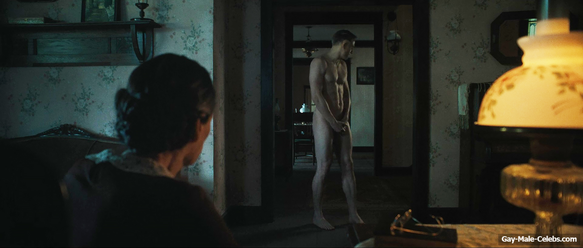 Charlie Hunnam frontal nude