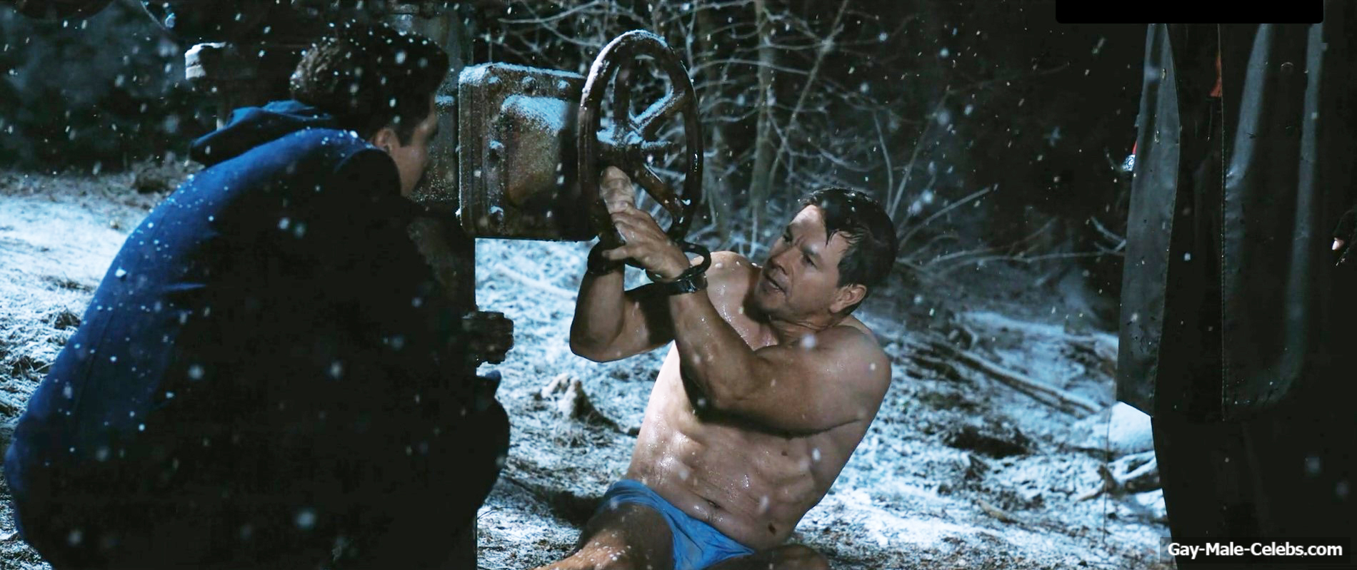 Mark Wahlberg shirtless