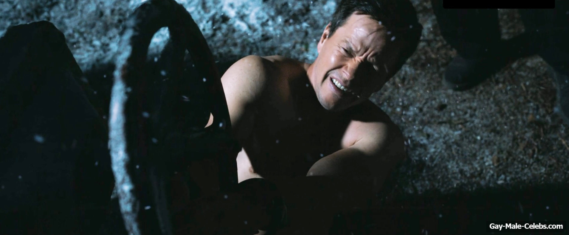 Mark Wahlberg Shirtless in Play Dirty
