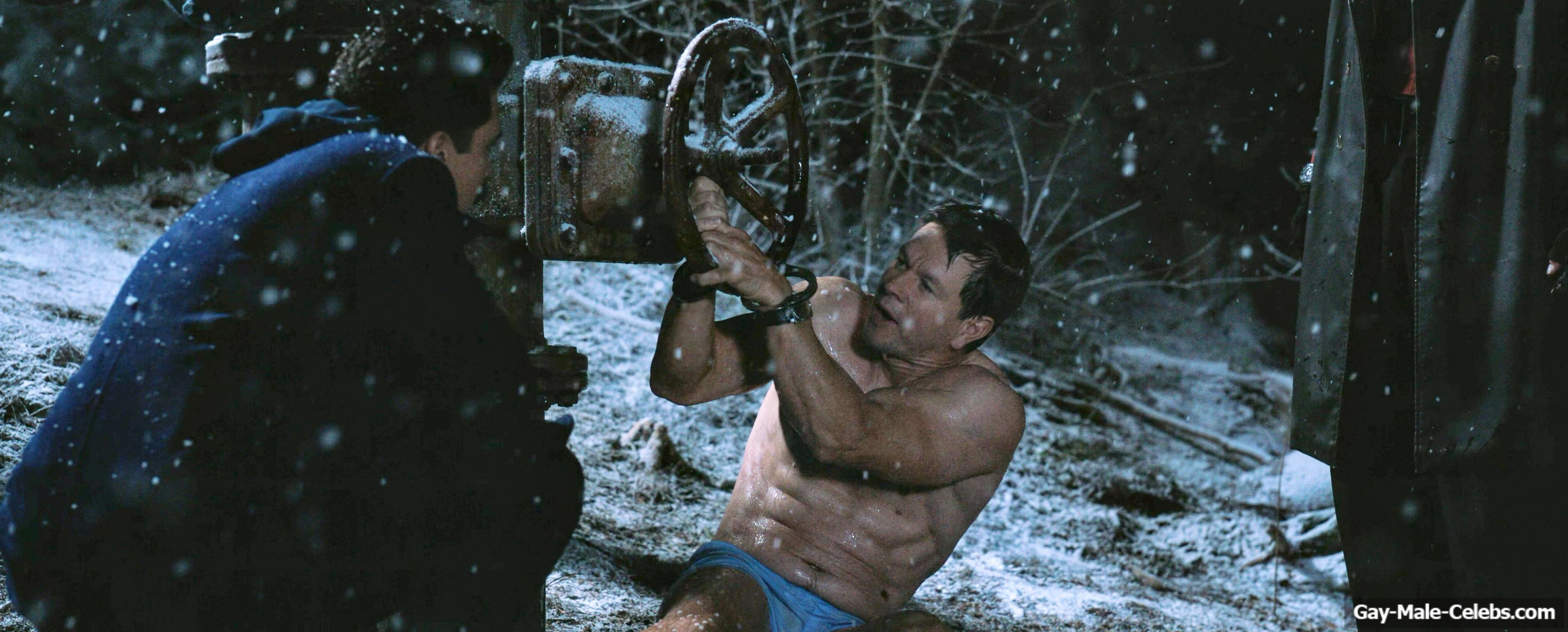 Mark Wahlberg Shirtless in Play Dirty