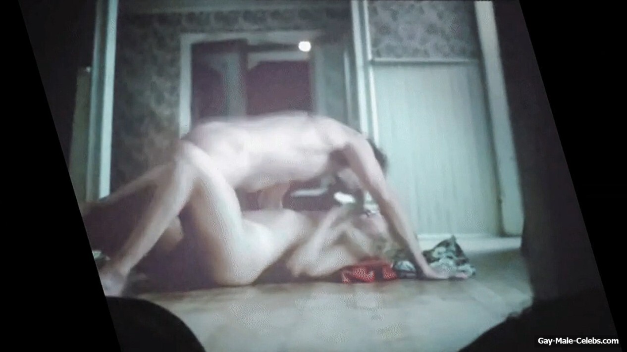 Robert Pattinson Nude Sex in Die My Love