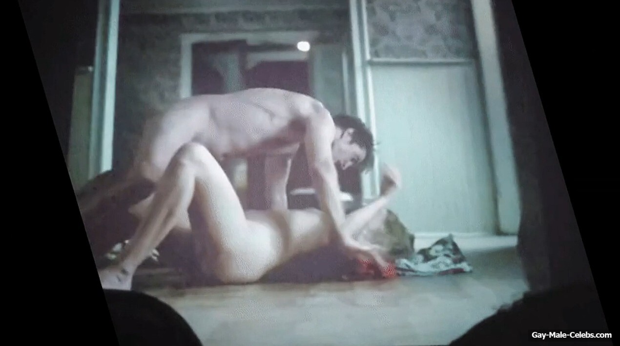 Robert Pattinson Nude Sex in Die My Love