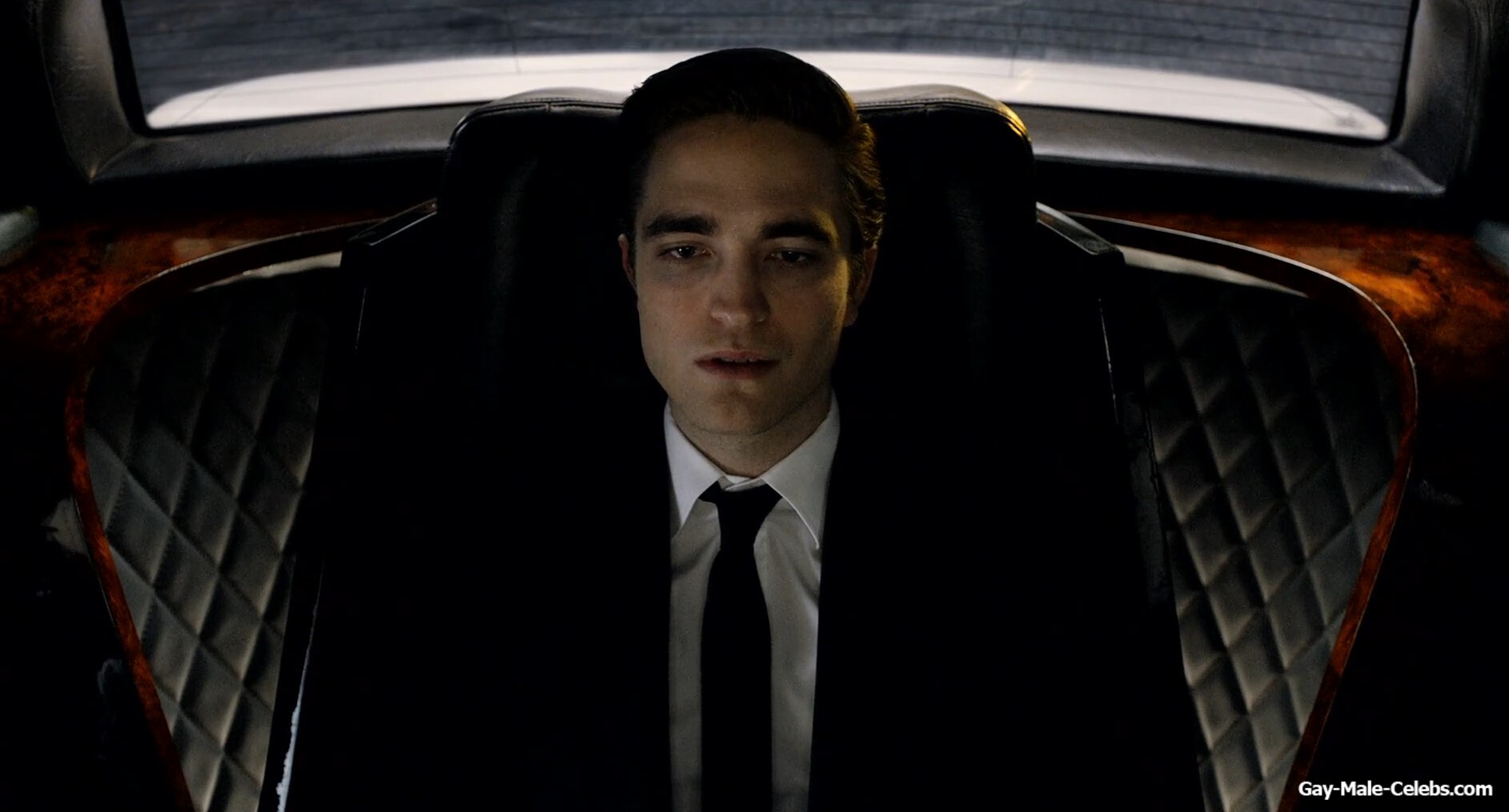 Robert Pattinson sexy in Cosmopolis