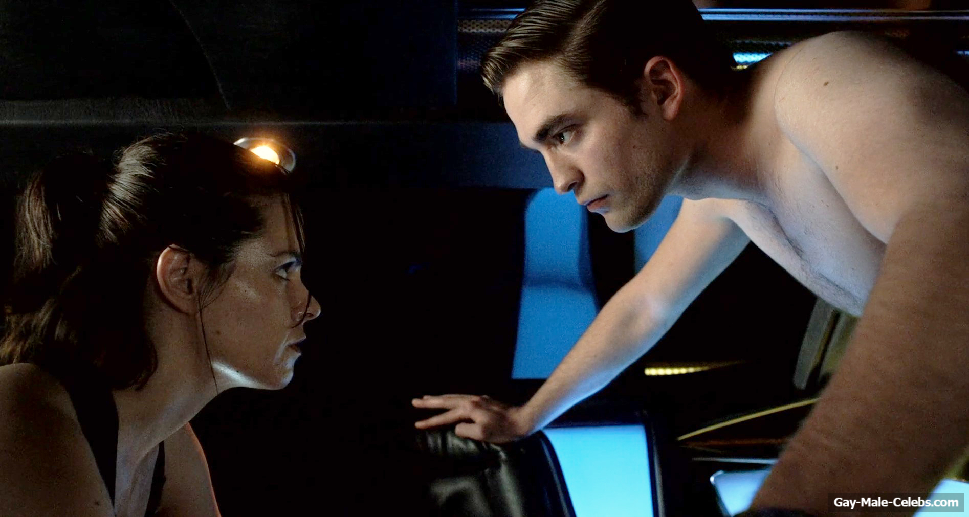 Robert Pattinson sexy in Cosmopolis