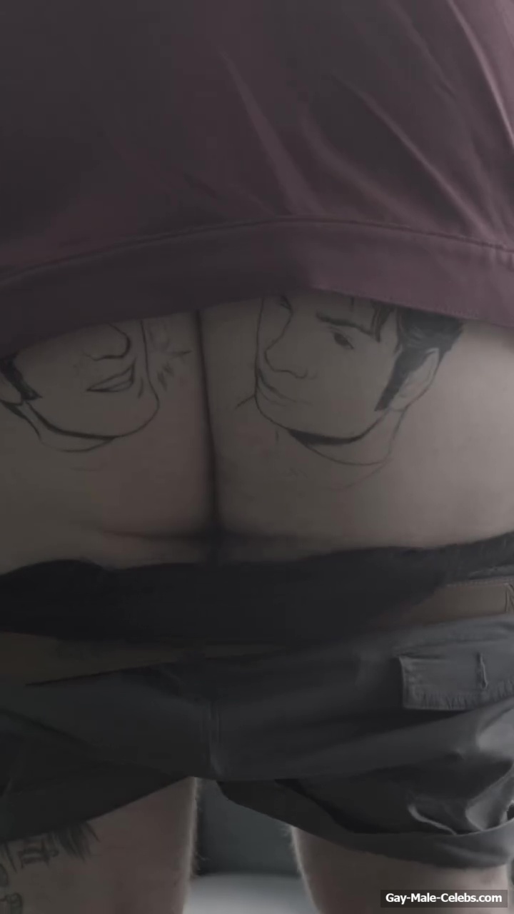 Teddy Swims naked ass