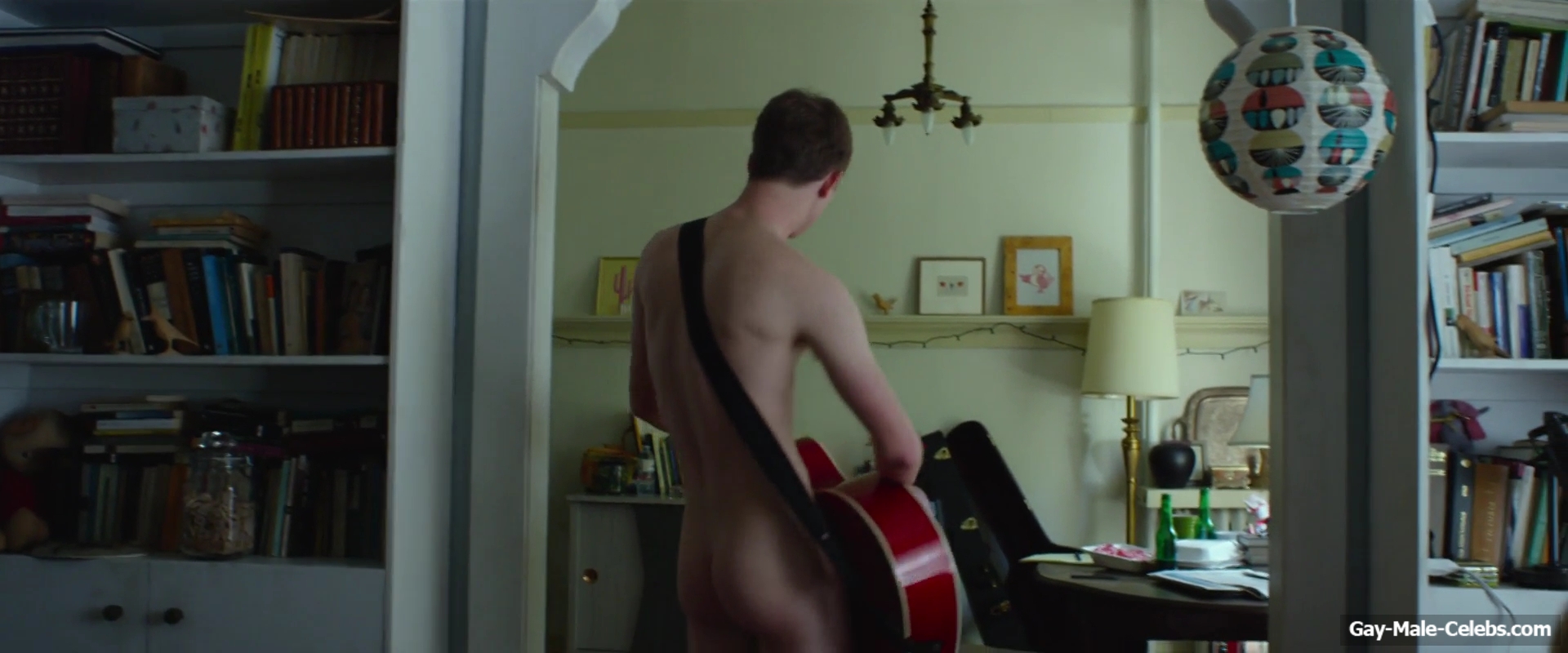 Thomas Mann nude in Brain on Fire