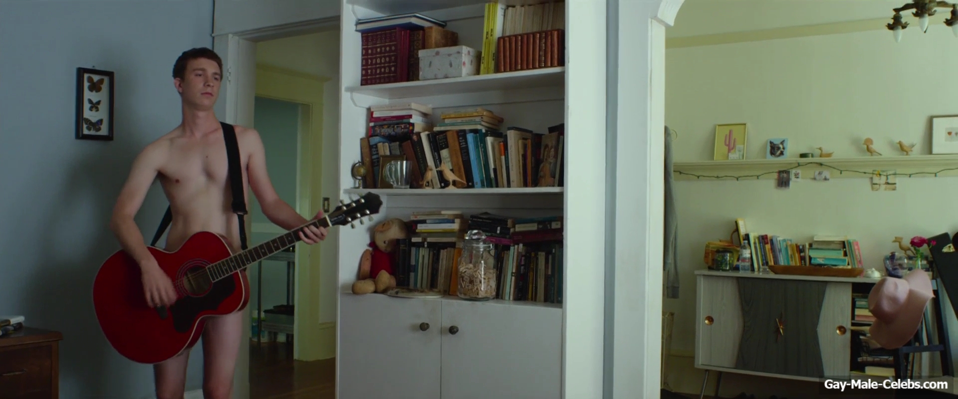 Thomas Mann nude in Brain on Fire