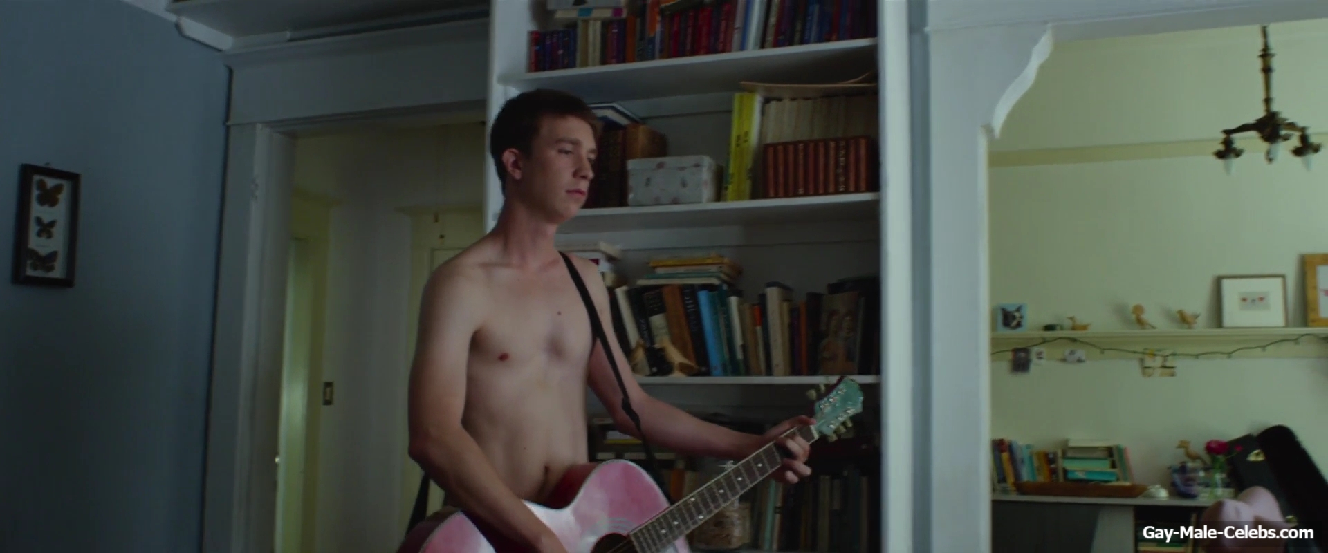 Thomas Mann nude in Brain on Fire