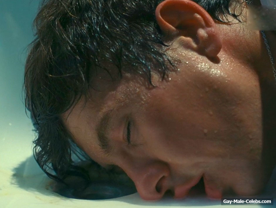 Barry Keoghan nude in Saltburn