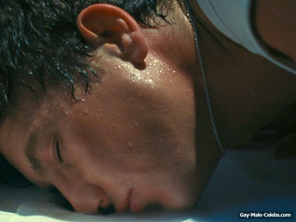 Barry Keoghan nude in Saltburn