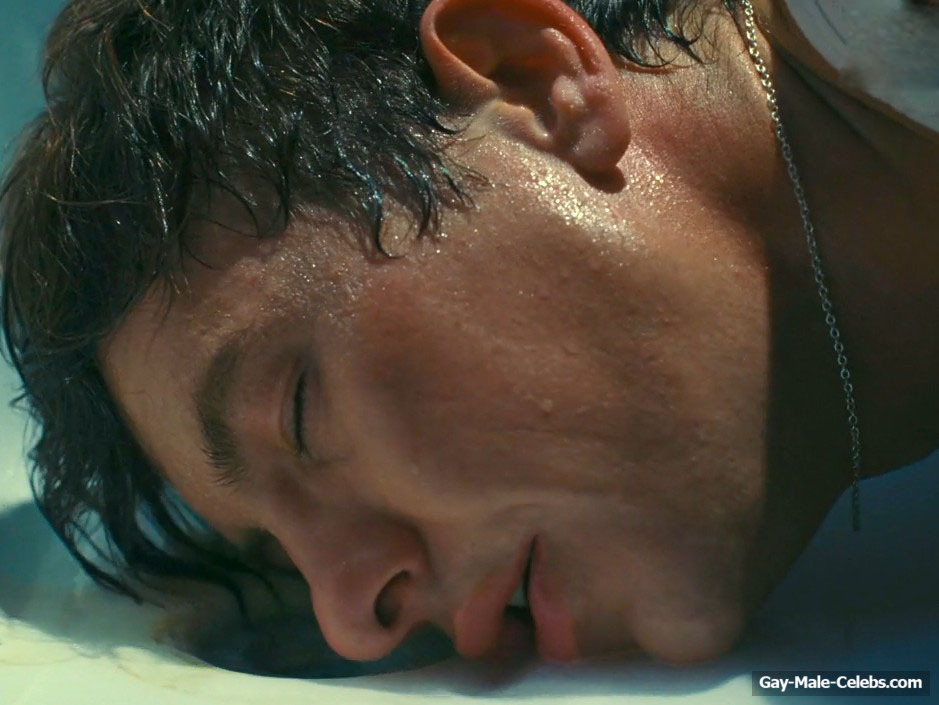 Barry Keoghan nude in Saltburn