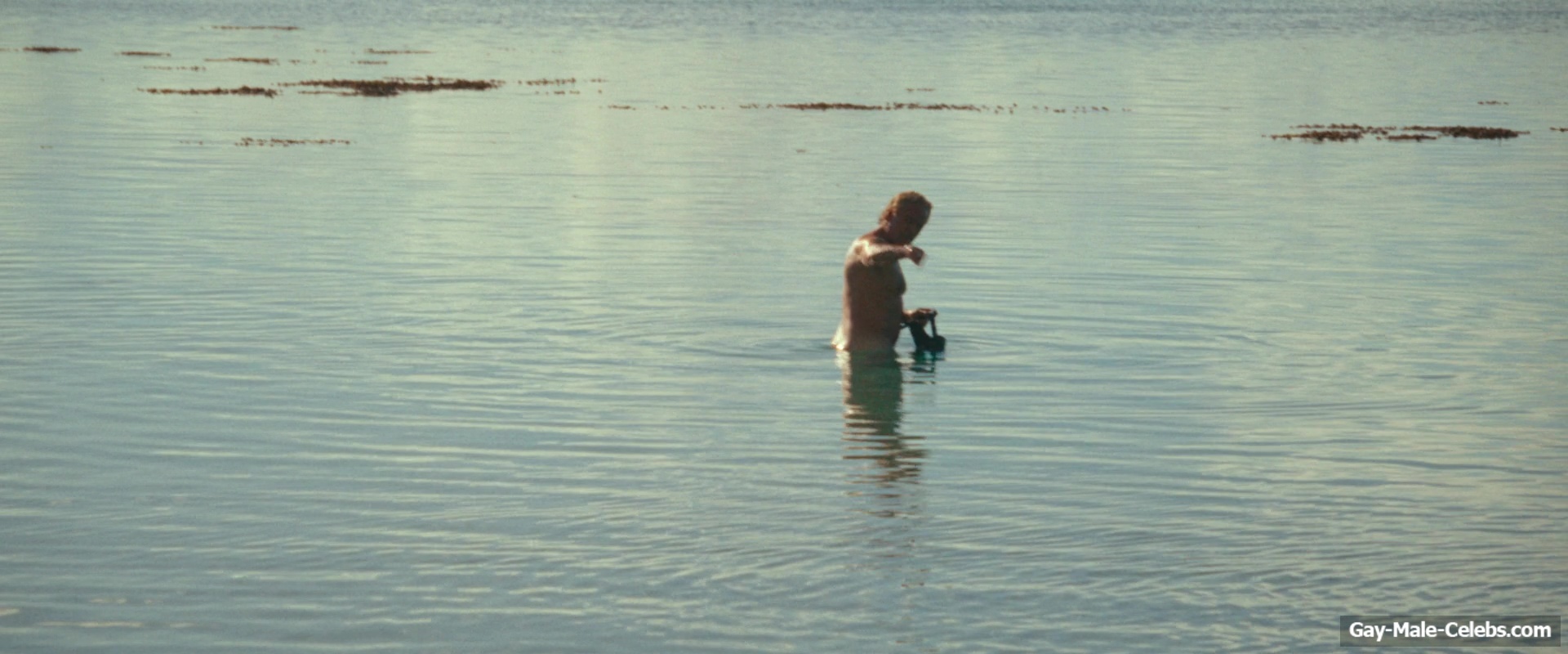 Billy Zane nude in Waltzing With Brando