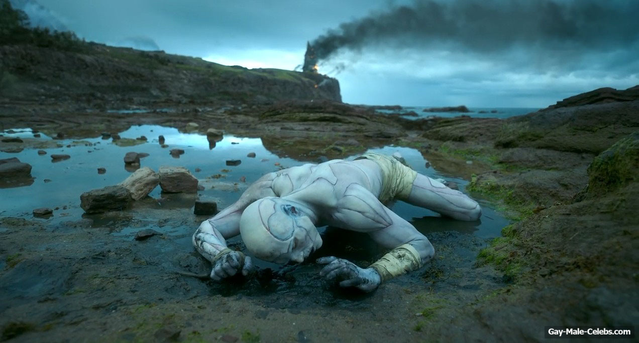 Jacob Elordi shirtless in Frankenstein