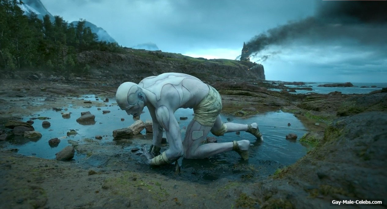 Jacob Elordi shirtless in Frankenstein