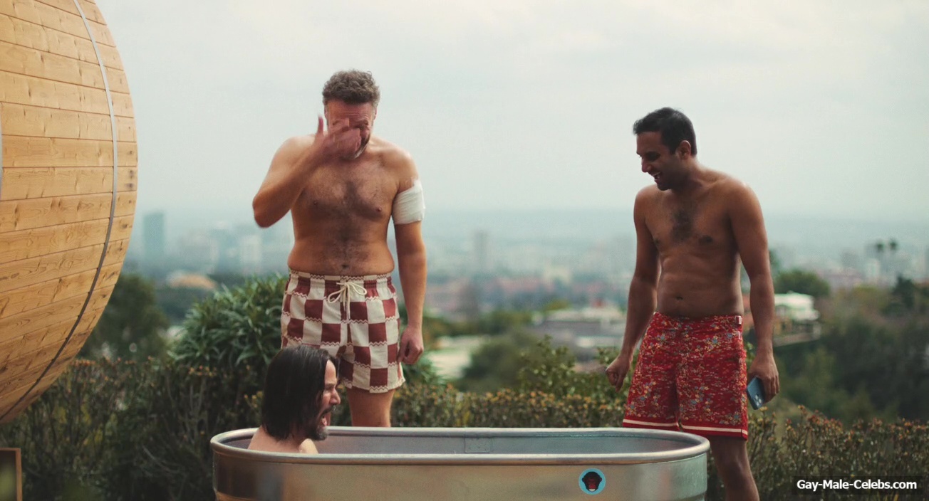 Keanu Reeves Shirtless And Still Sexy in Good Fortune