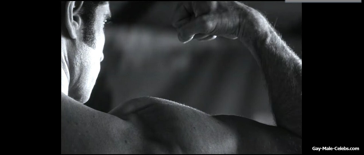 Marco Rossetti in nude in Mrs Playmen