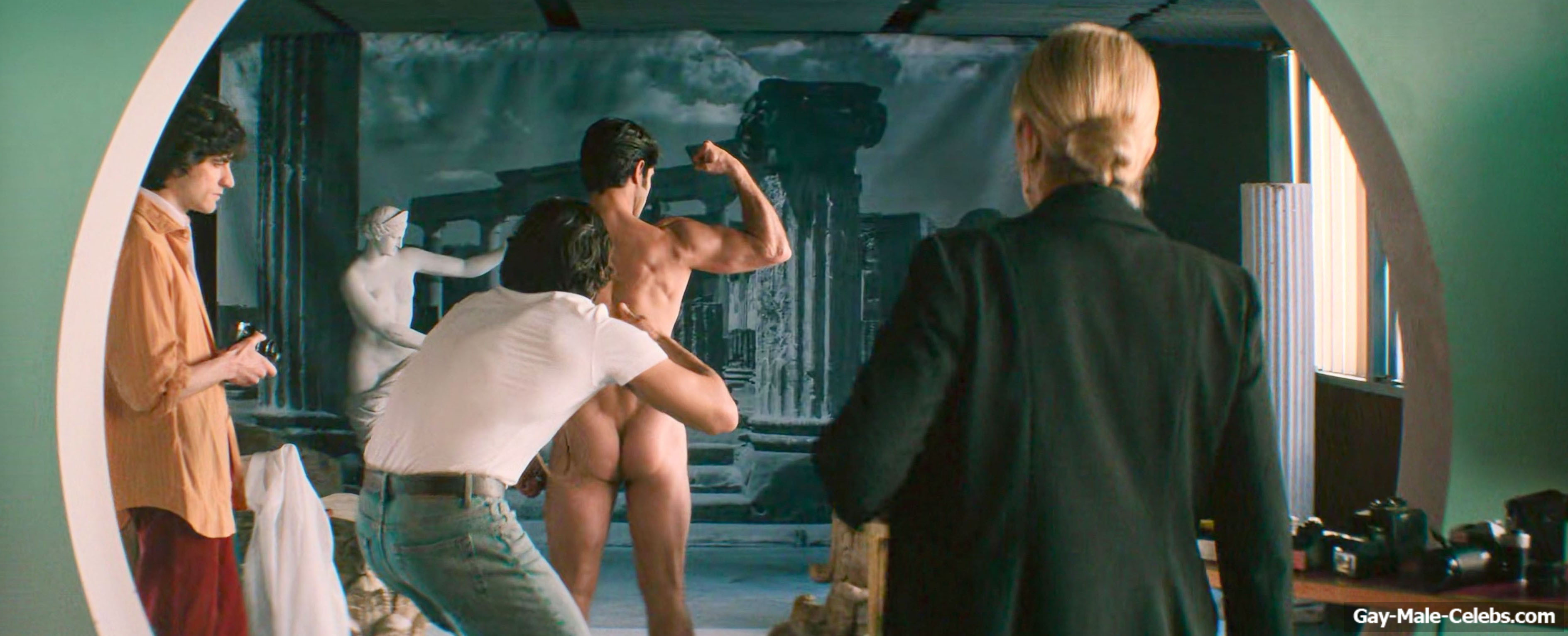 Marco Rossetti in nude in Mrs Playmen