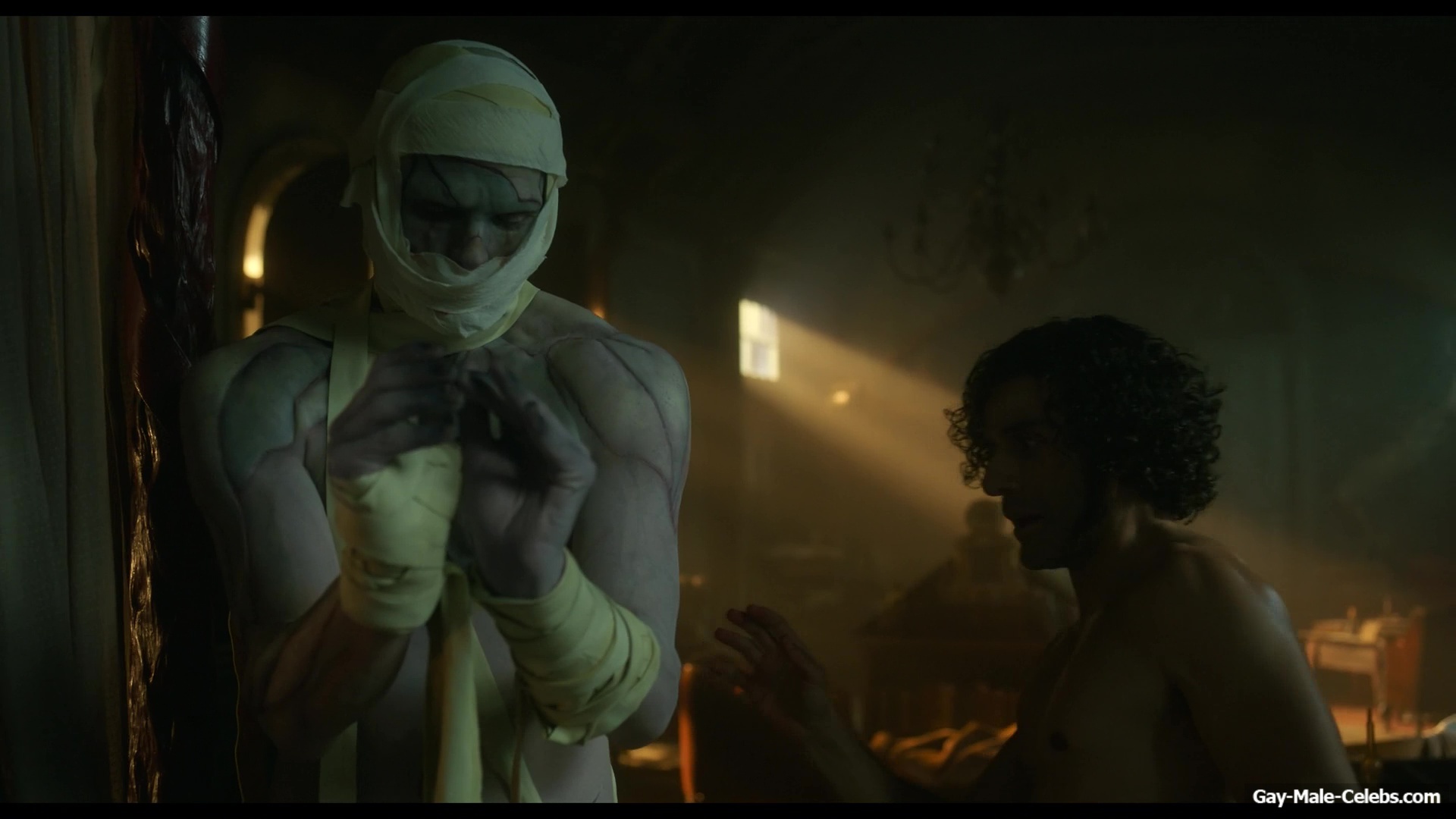 Oscar Isaac nude in Frankenstein