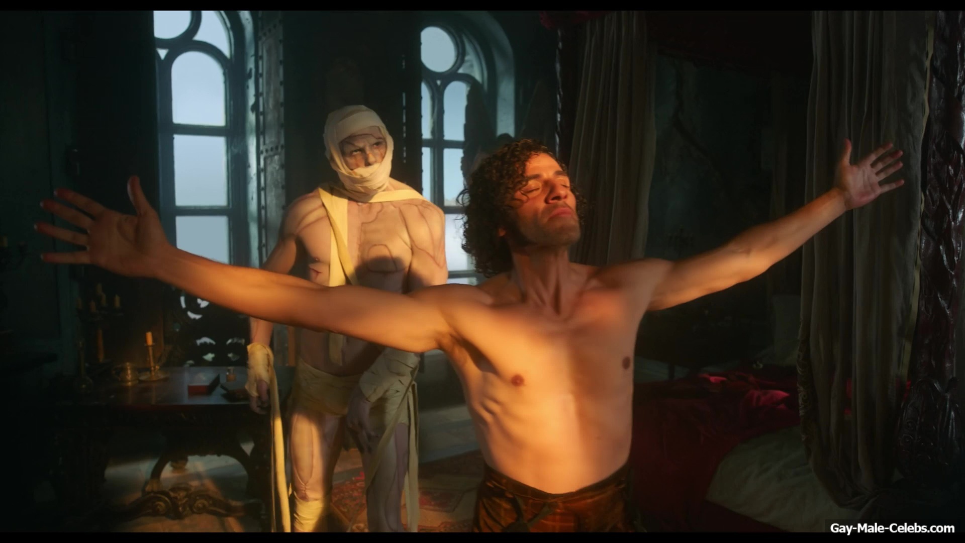Oscar Isaac nude in Frankenstein