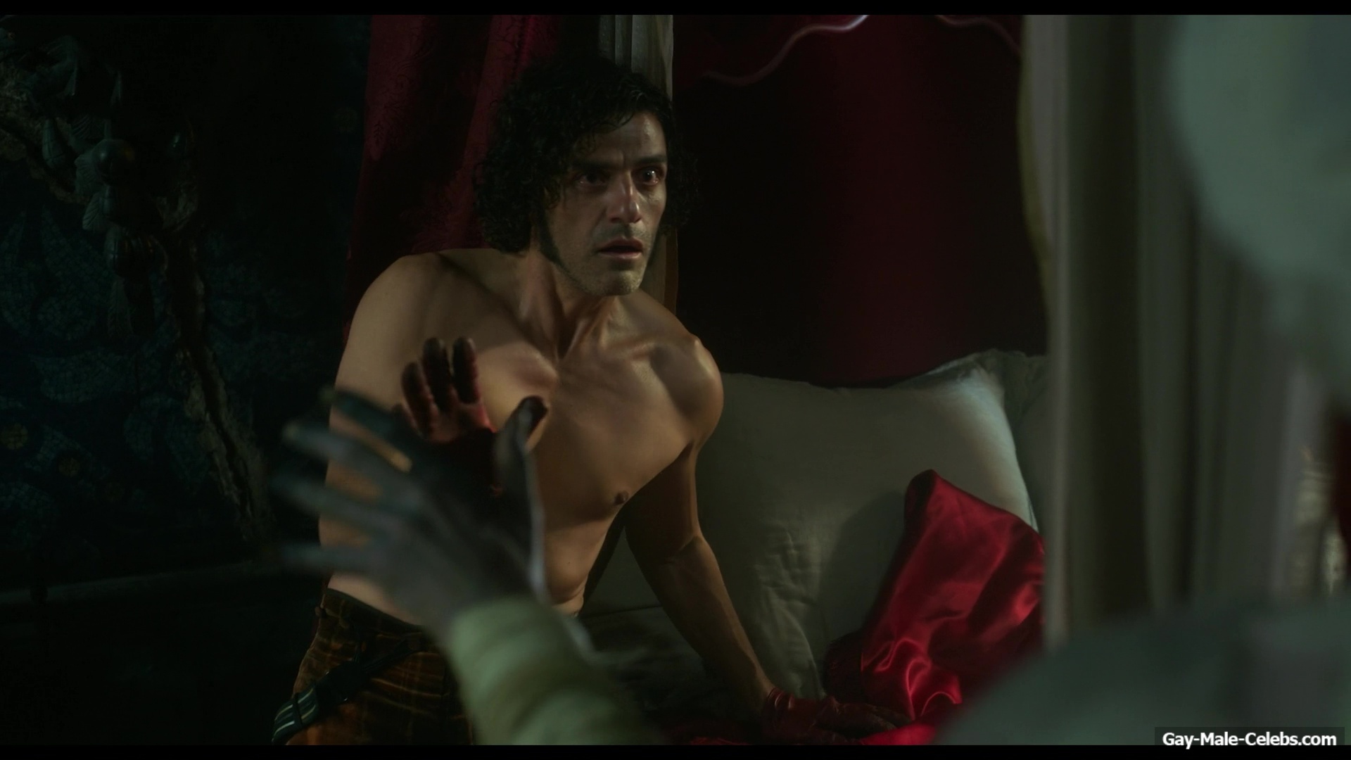 Oscar Isaac nude in Frankenstein