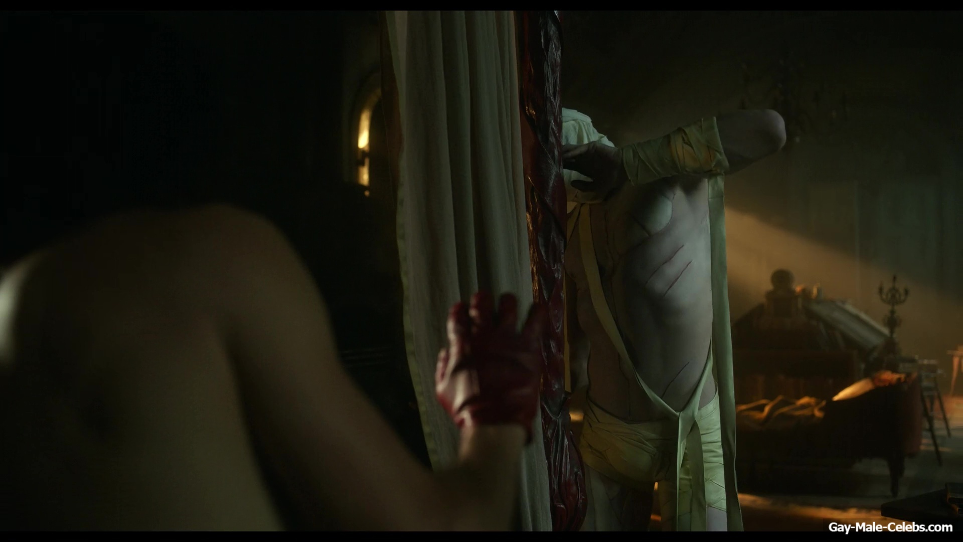 Oscar Isaac nude in Frankenstein