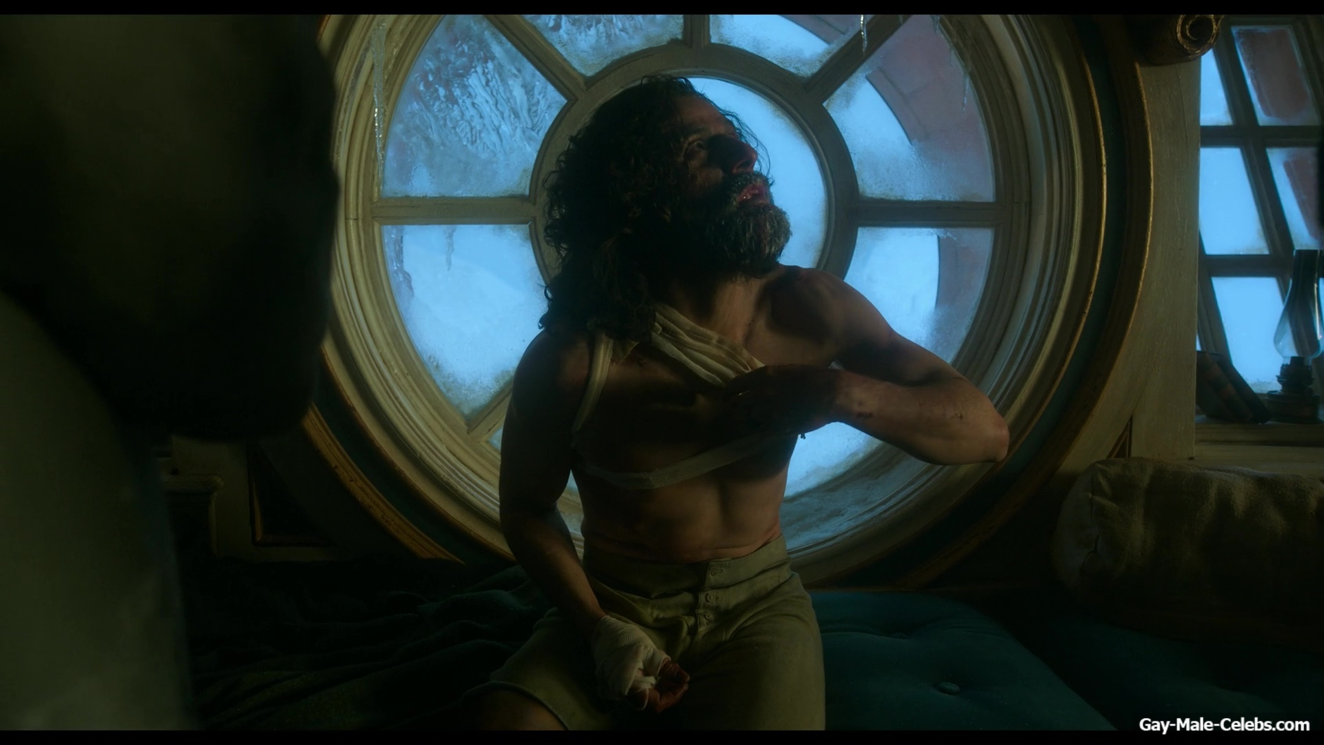 Oscar Isaac nude in Frankenstein