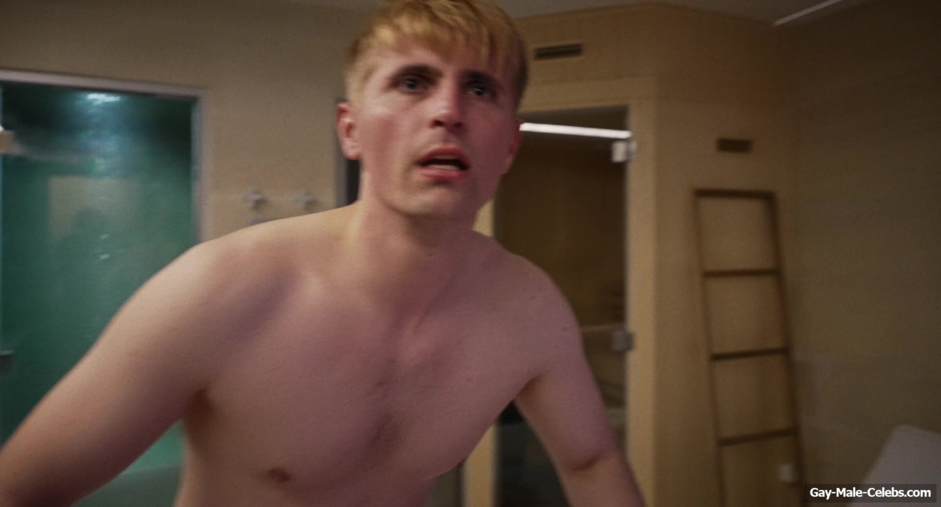 Raphael Quenard nude in I Love Peru