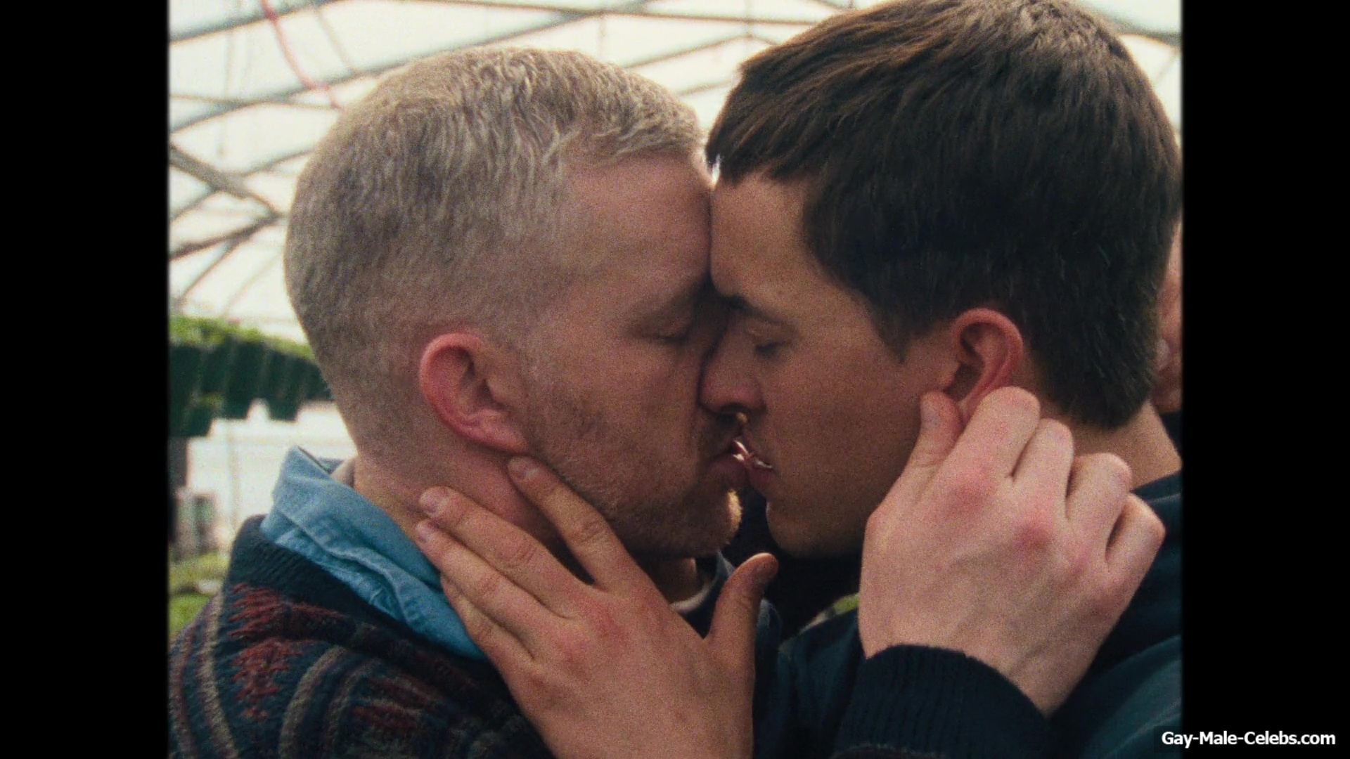 Tom Blyth nude in Plainclothes