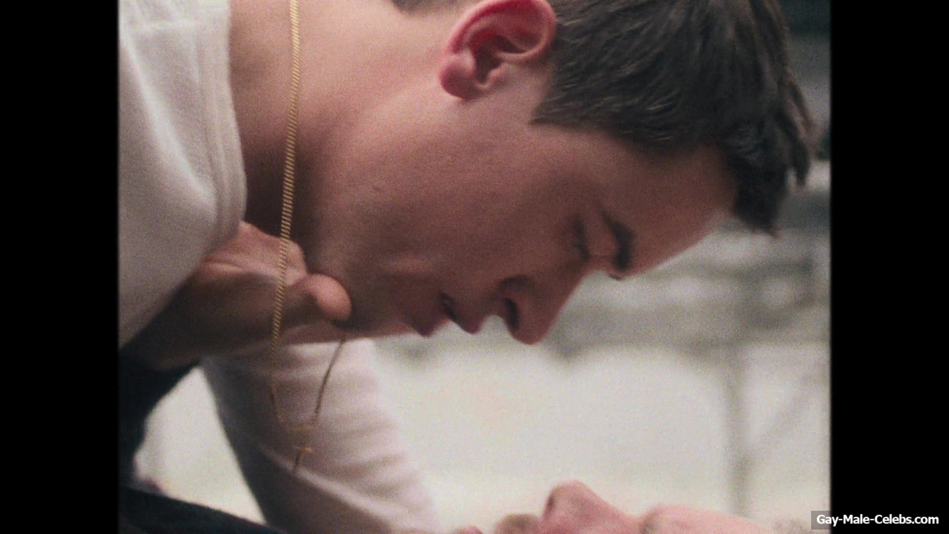 Tom Blyth nude in Plainclothes