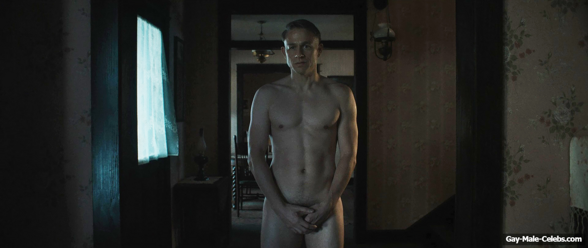 Charlie Hunnam frontal nude