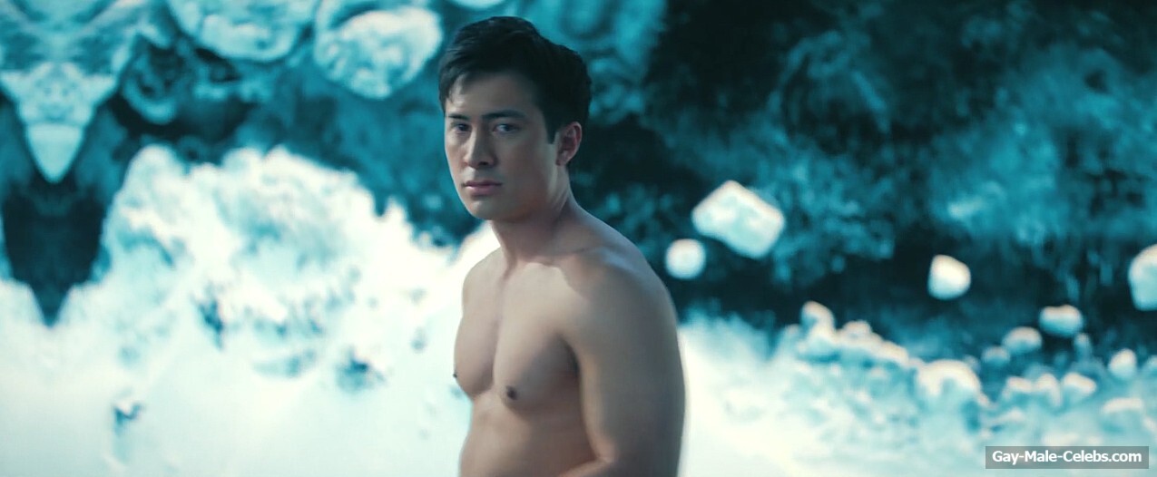 Hudson Williams Connor Storrie nude in Heated Rivalry