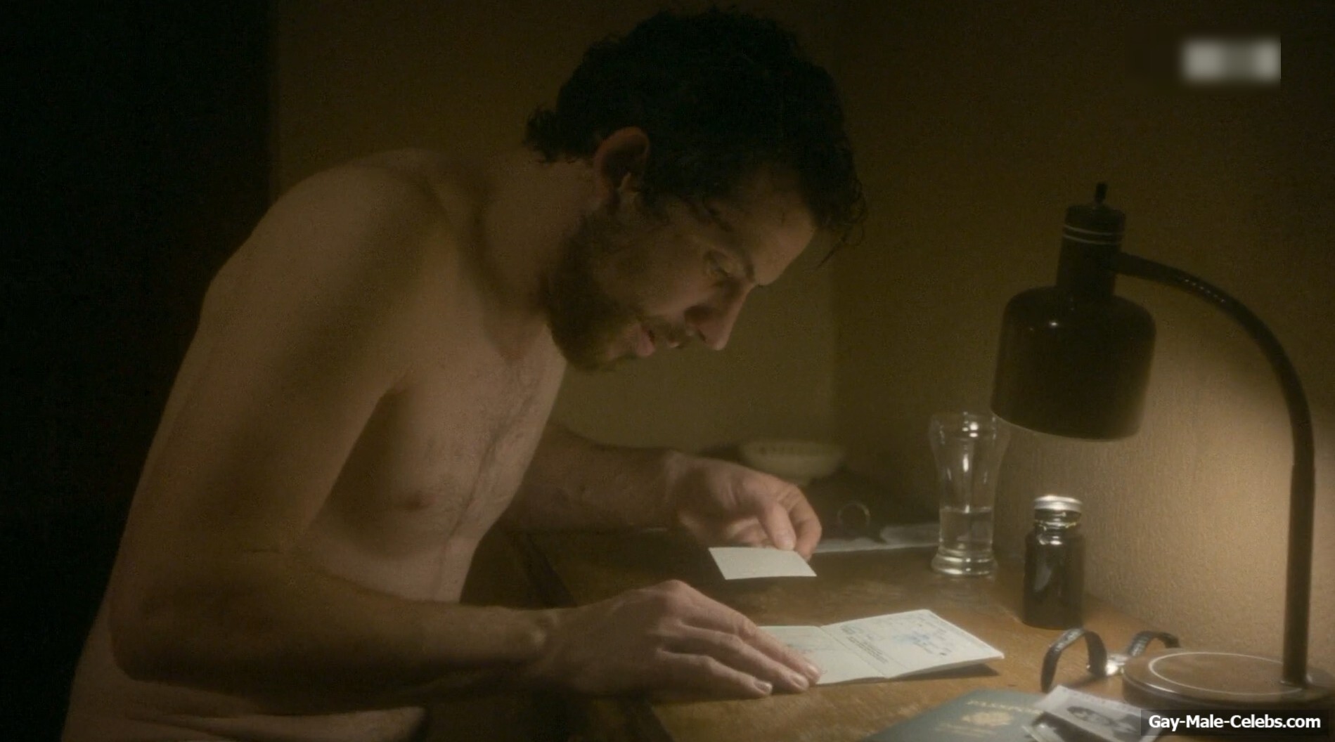 Josh O'Connor shirtless in The Mastermind