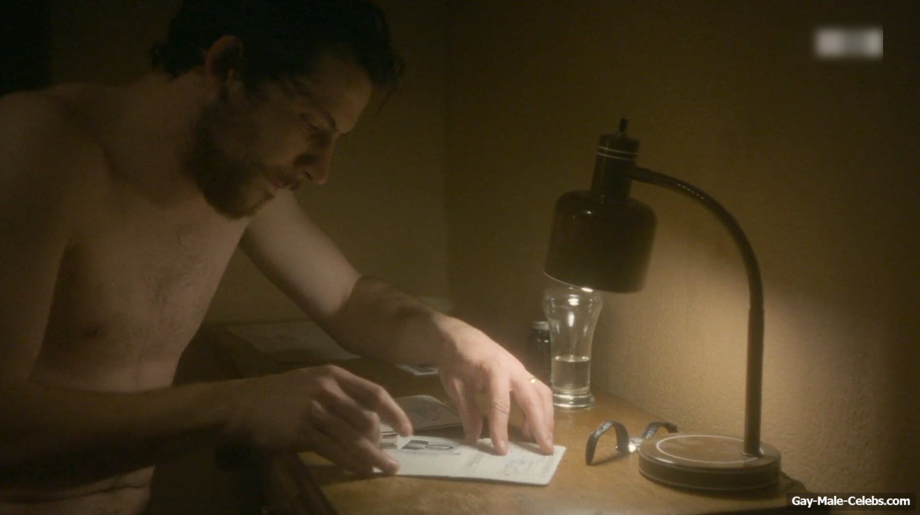 Josh O'Connor shirtless in The Mastermind