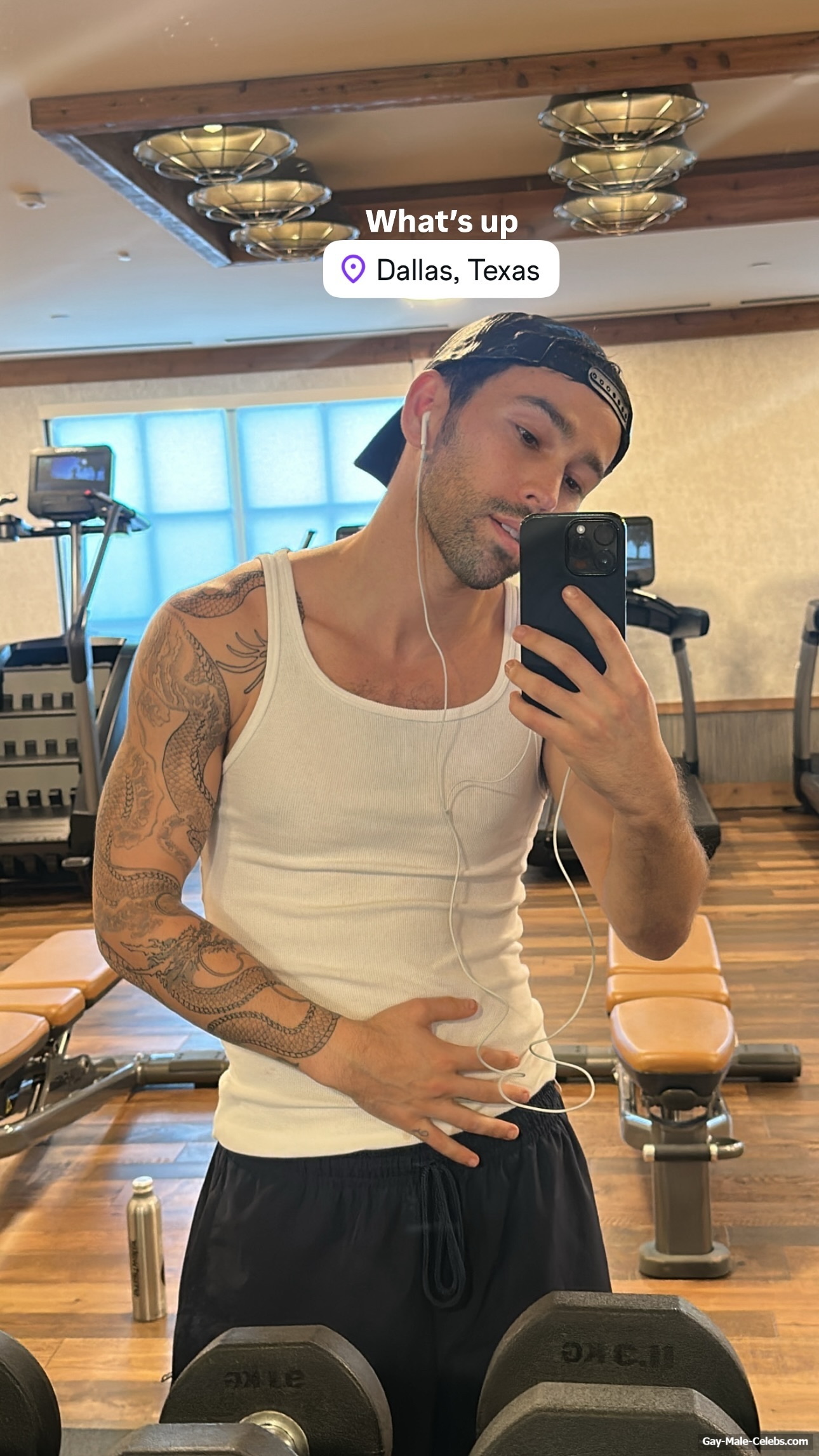 Max Schneider shirtless