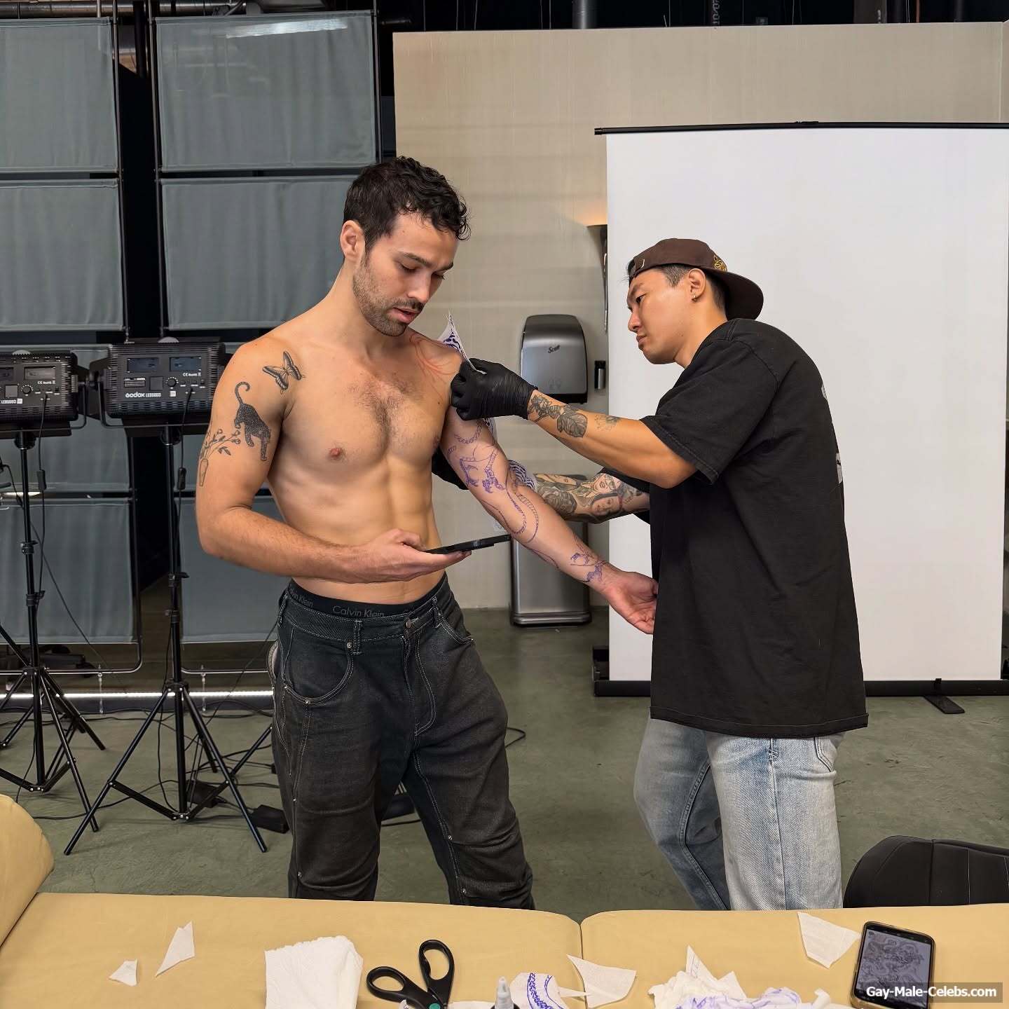 Max Schneider exposed