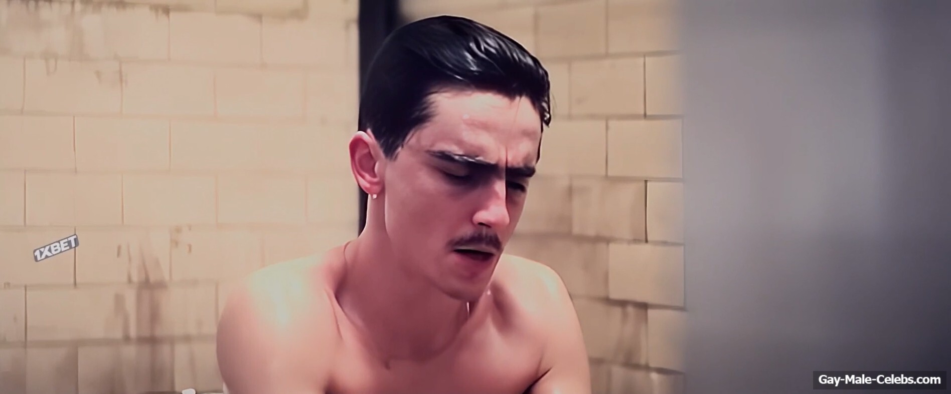 Timothee Chalamet nude in Marty Supreme