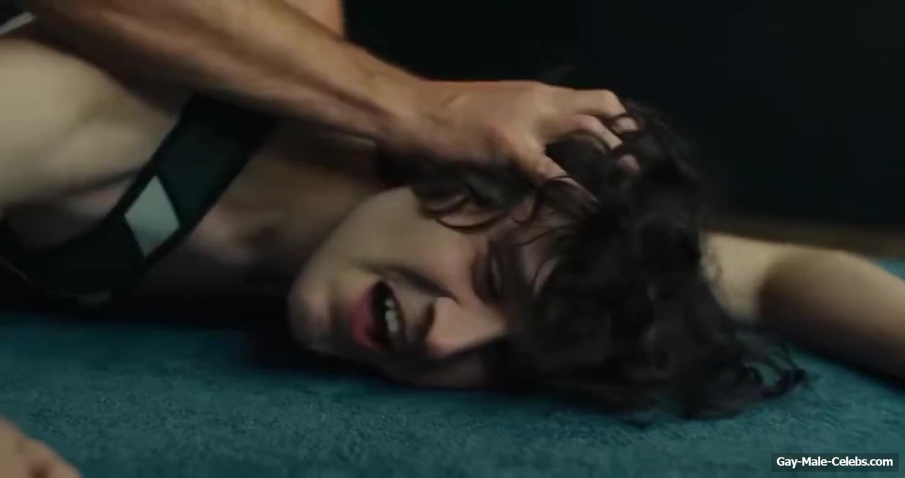 Alexander Skarsgard and Harry Melling gay sex in Pillion