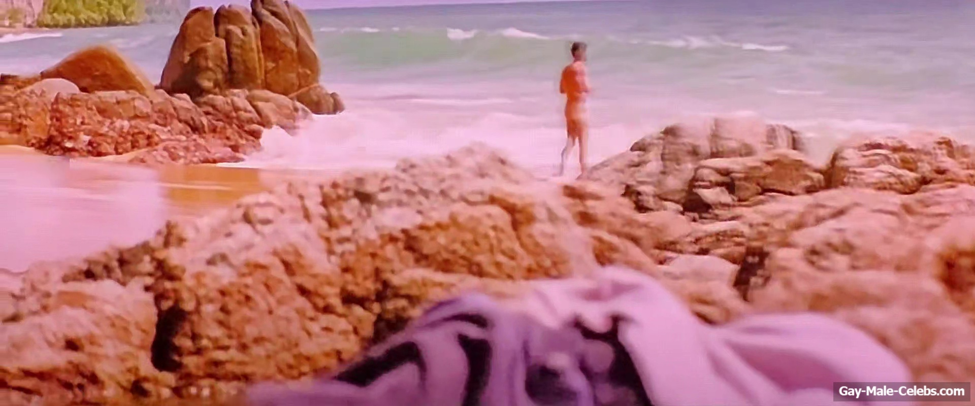 Dylan OBrien nude in Send Help