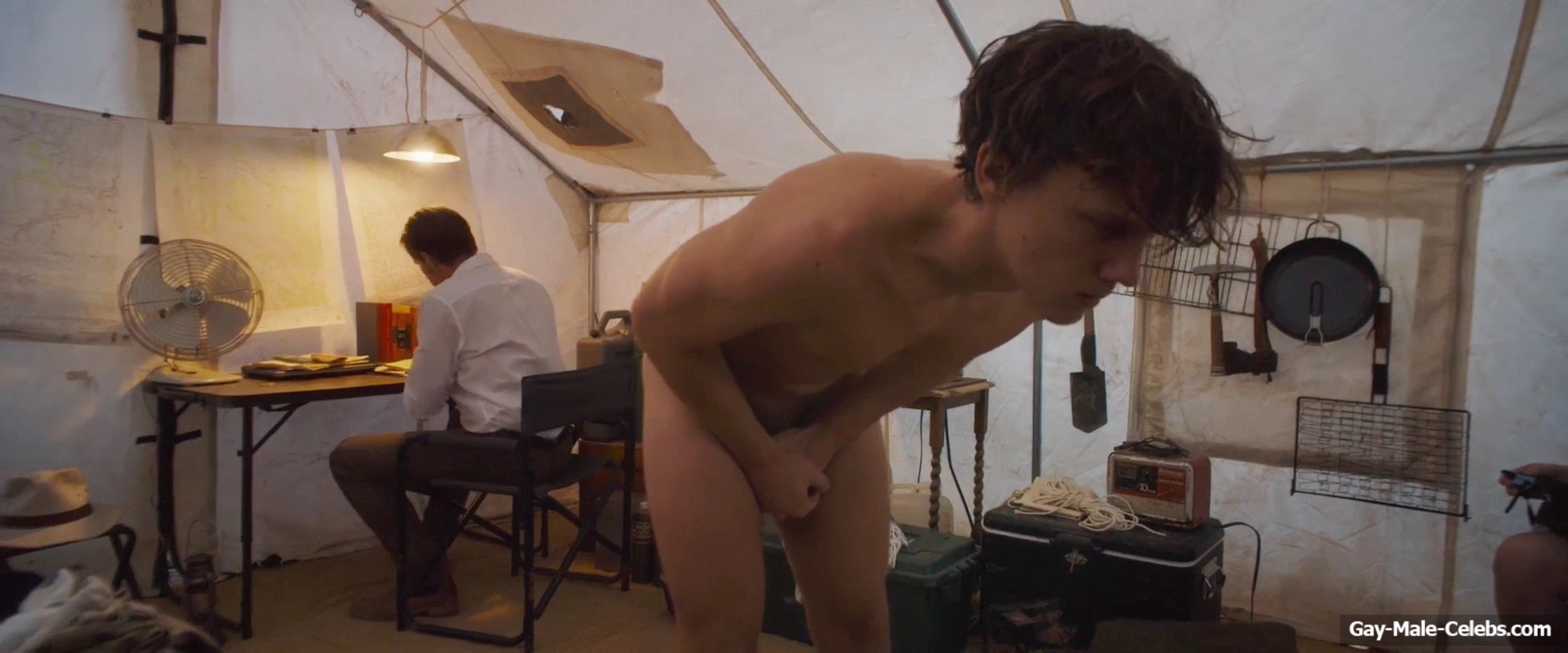 Hunter Doohan nude in The Wilderness